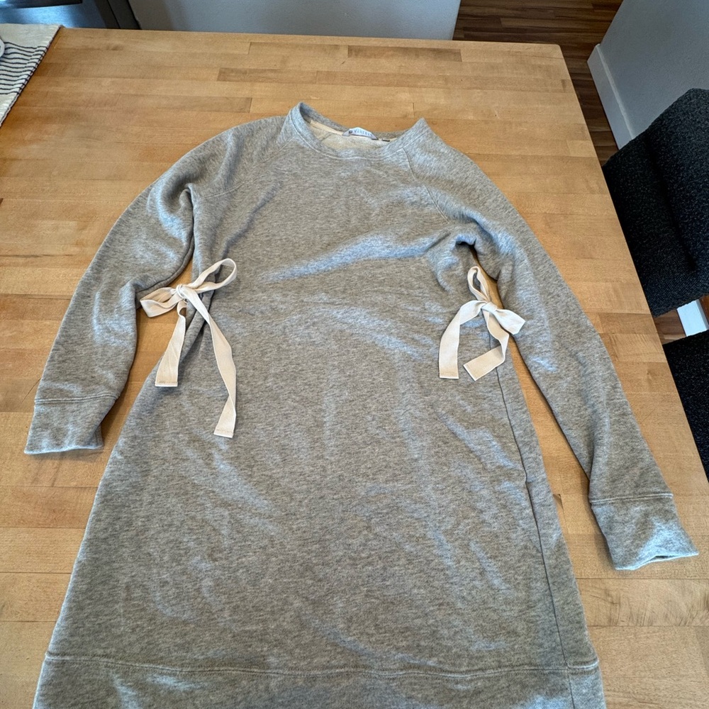Athleta Gray Long Sleeve Dress with Cream Ties